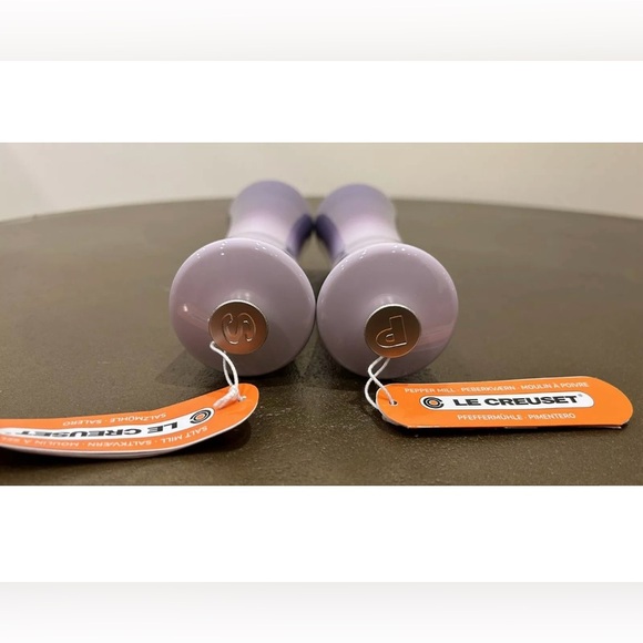 LE CREUSET 8" 20CM BLUEBELL BLUE BELL PURPLE PROVENCE SALT PEPPER MILL AUTHENTIC - Picture 6 of 6